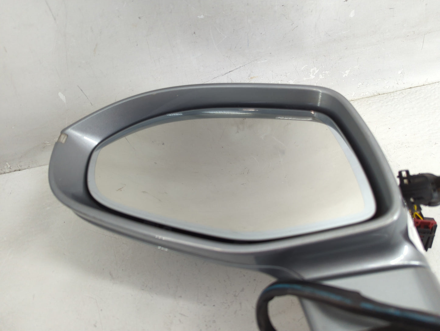 2012-2015 Audi A7 Driver Side View Mirror - Left Door Mirror OEM Used - Oemusedautoparts1.com