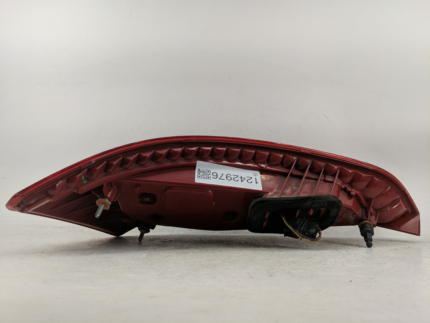 2009-2012 Audi Q5 Tail Light Assembly Passenger Right OEM P/N:8R0 945 094 B Fits Fits 2009 2010 2011 2012 OEM Used Auto Part