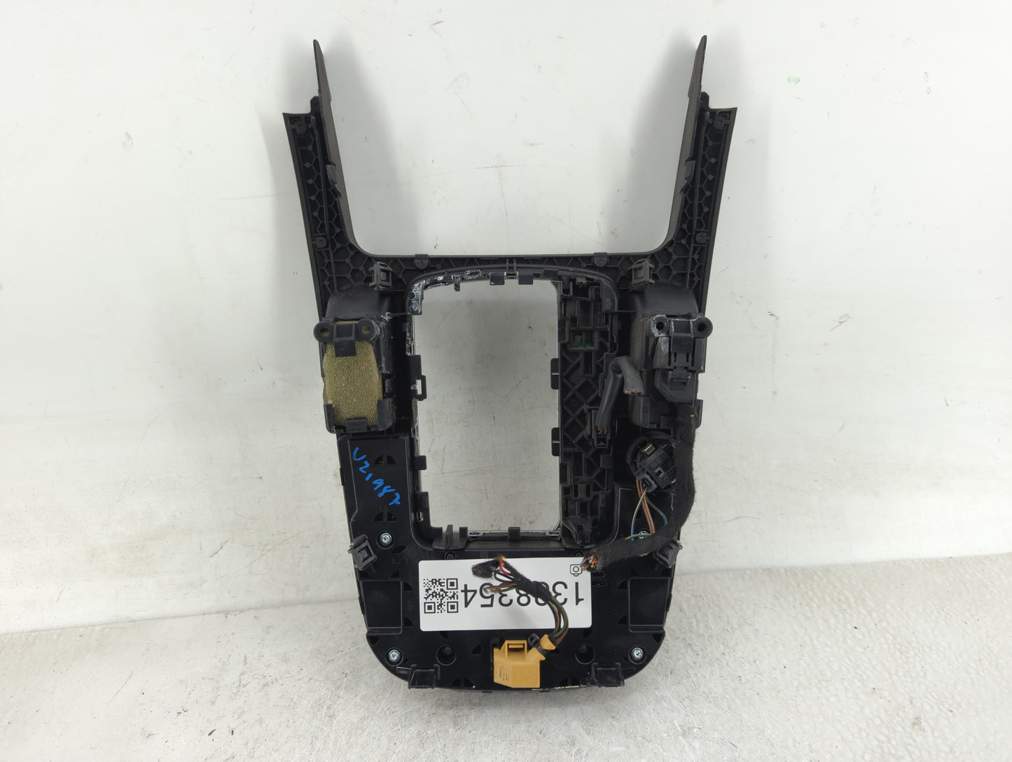 2009-2017 Audi Q5 Radio AM FM Cd Player Receiver Replacement P/N:8T0 919 609 G Fits OEM Used Auto Parts - Oemusedautoparts1.