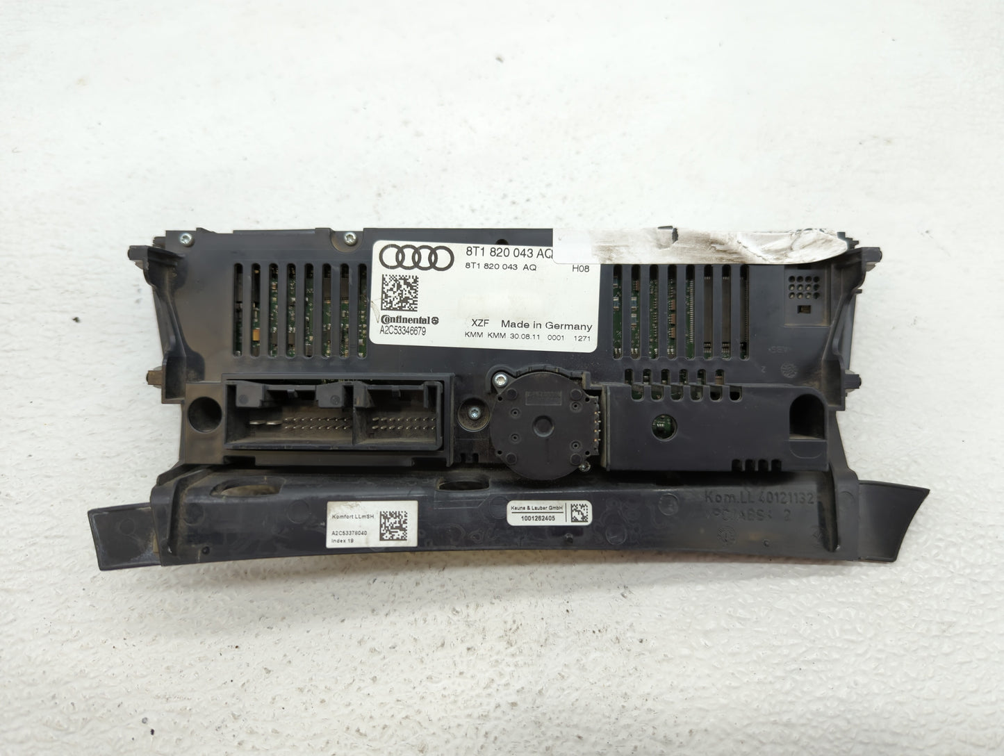 2009-2012 Audi Q5 Climate Control Module Temperature AC/Heater Replacement P/N:8T1 820 043 AA 8T1 820 043 AK Fits OEM Used A