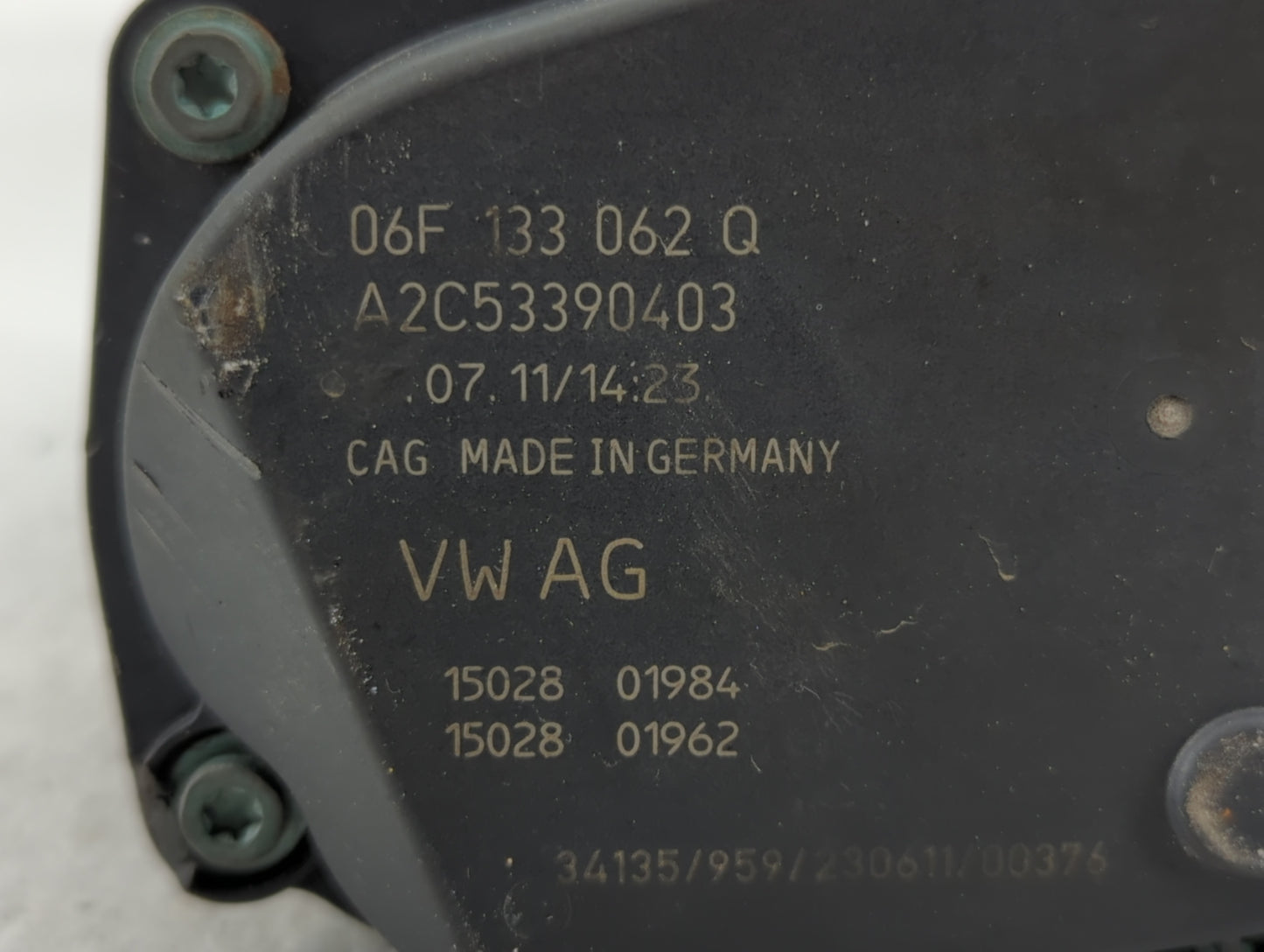 2010-2017 Audi Q5 Throttle Body P/N:A2C53390403 06F 133 062 Q Fits OEM Used Auto Parts - Oemusedautoparts1.com