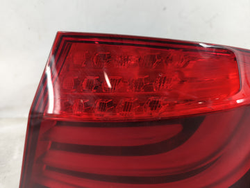 2011-2013 Bmw 528i Tail Light Assembly Passenger Right OEM P/N:173462-02 Fits Fits 2011 2012 2013 OEM Used Auto Parts