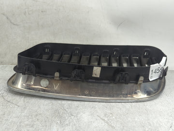 2011-2013 Bmw 528i Front Grille Bumper Not Included 1459610