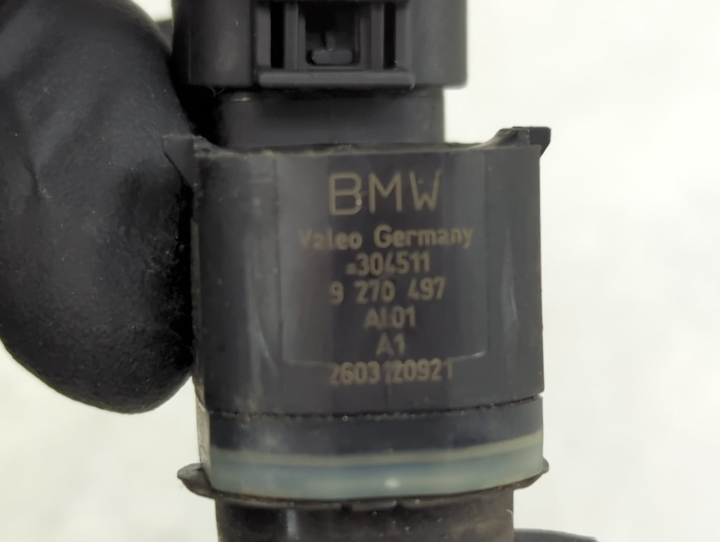 2012 Bmw 550i Front Park Assist Sensor Black 1456219 - Oemusedautoparts1.com