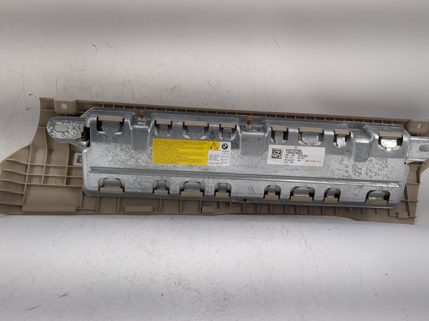 2011-2015 Bmw 740i Air Bag Passenger Seat Right OEM Fits Fits 2009 2010 2011 2012 2013 2014 2015 OEM Used Auto Parts - Oemus