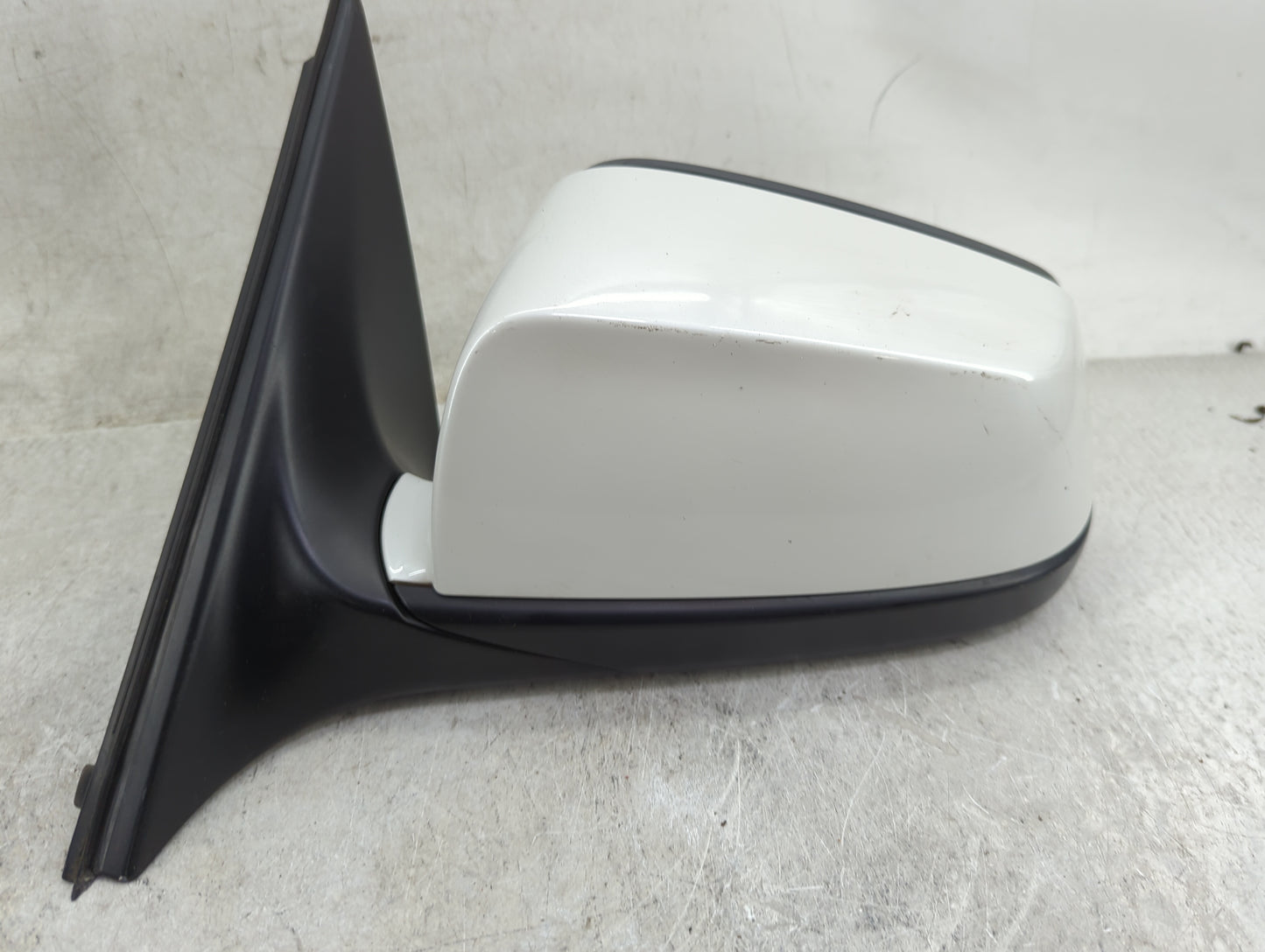 2010-2012 Bmw 750i Driver Side View Mirror - Left Door Mirror OEM Used - Oemusedautoparts1.com
