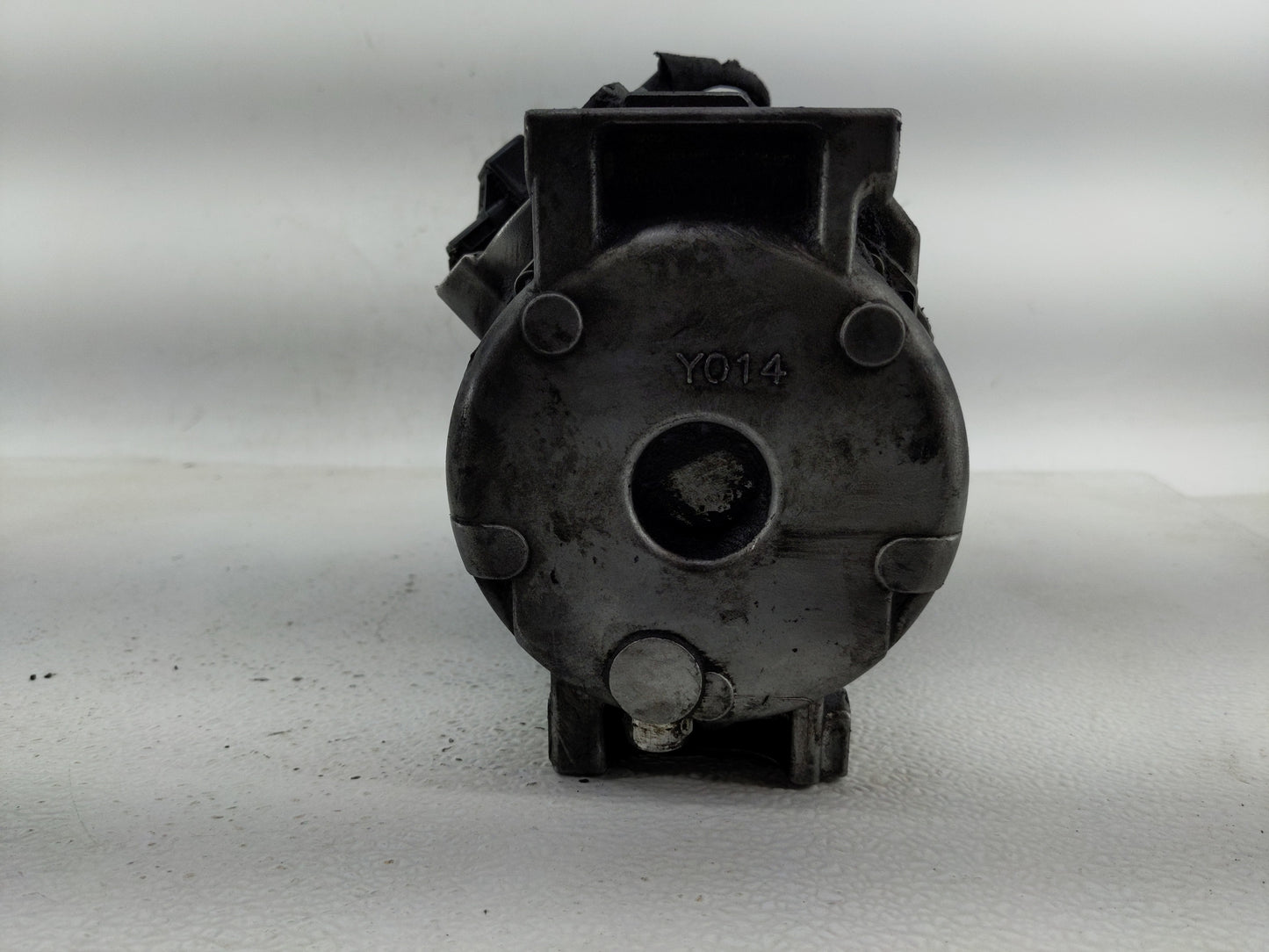 2008-2012 Buick Enclave Air Conditioning A/c Ac Compressor Oem - Oemusedautoparts1.com
