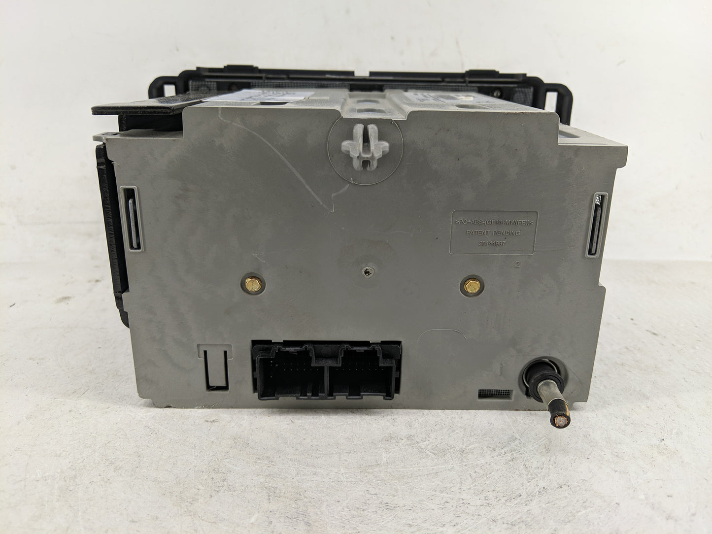 2009-2012 Buick Enclave Radio AM FM Cd Player Receiver Replacement P/N:28256336 20935116 Fits Fits 2009 2010 2011 2012 OEM U