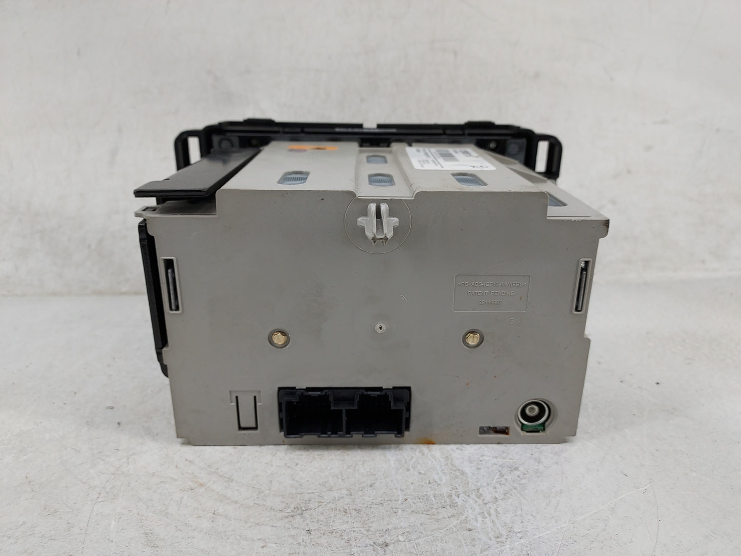 2009-2012 Buick Enclave Radio AM FM Cd Player Receiver Replacement P/N:20935116 28256336 Fits Fits 2009 2010 2011 2012 OEM U