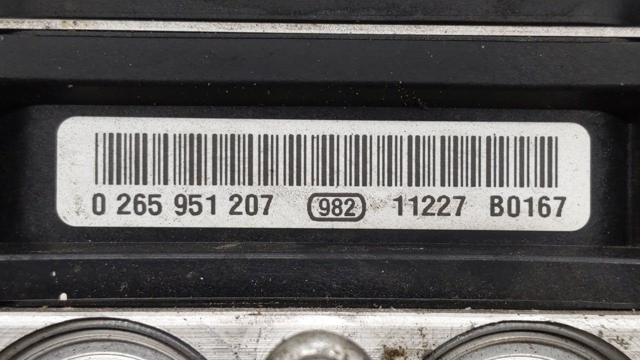 2012-2017 Buick Enclave ABS Pump Control Module Replacement P/N:22822156 22912779 Fits Fits 2012 2013 2014 2015 2016 2017 OE