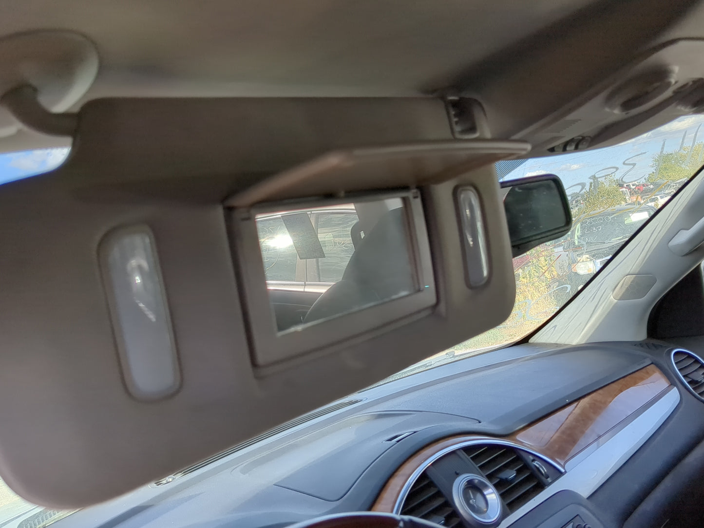 2008-2017 Buick Enclave Sun Visor Shade Replacement Driver Left Mirror Fits OEM Used Auto Parts - Oemusedautoparts1.com