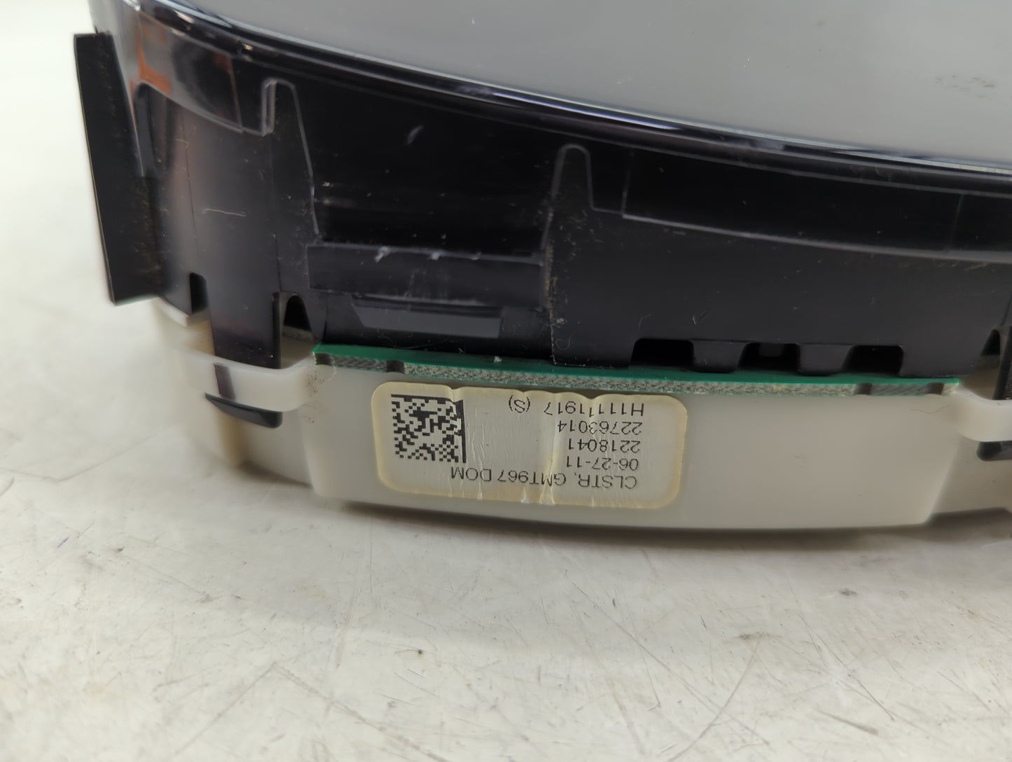 2008-2012 Buick Enclave Instrument Cluster Speedometer Gauges P/N:22180041 22763014 Miles:174K Fits Fits 2008 2009 2010 2011