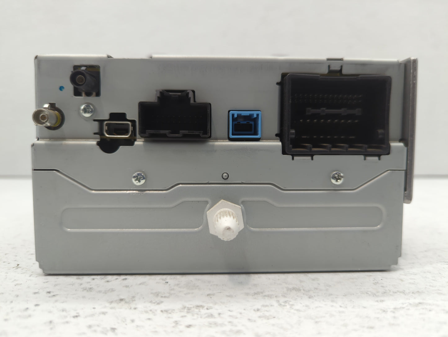2012 Buick Lacrosse Radio AM FM Cd Player Receiver Replacement P/N:22869279 Fits OEM Used Auto Parts - Oemusedautoparts1.com