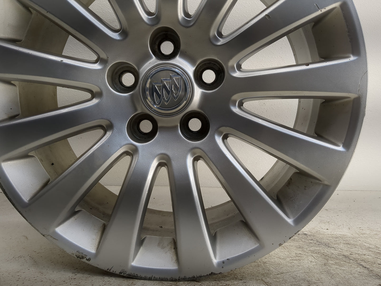 2011-2013 Buick Regal Oem Wheel Rim - Oemusedautoparts1.com