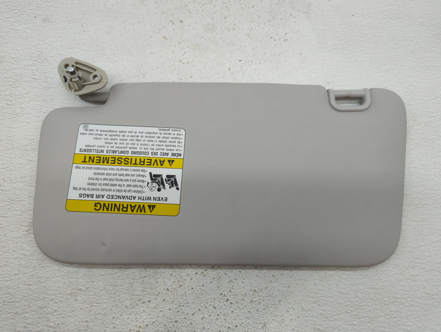 2011-2015 Buick Regal Sun Visor Shade Replacement Passenger Right Mirror Fits Fits 2011 2012 2013 2014 2015 OEM Used Auto Pa