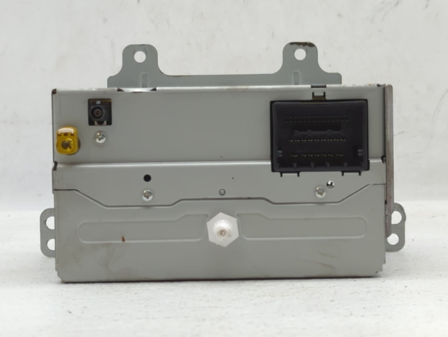 2011-2012 Buick Regal Am Fm Cd Player Radio Receiver - Oemusedautoparts1.com
