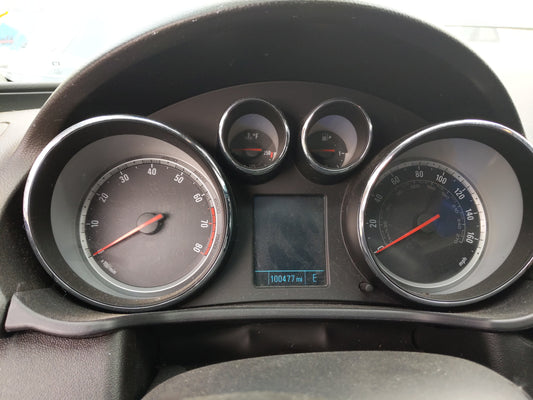 2012 Buick Regal Instrument Cluster Speedometer Gauges Fits OEM Used Auto Parts