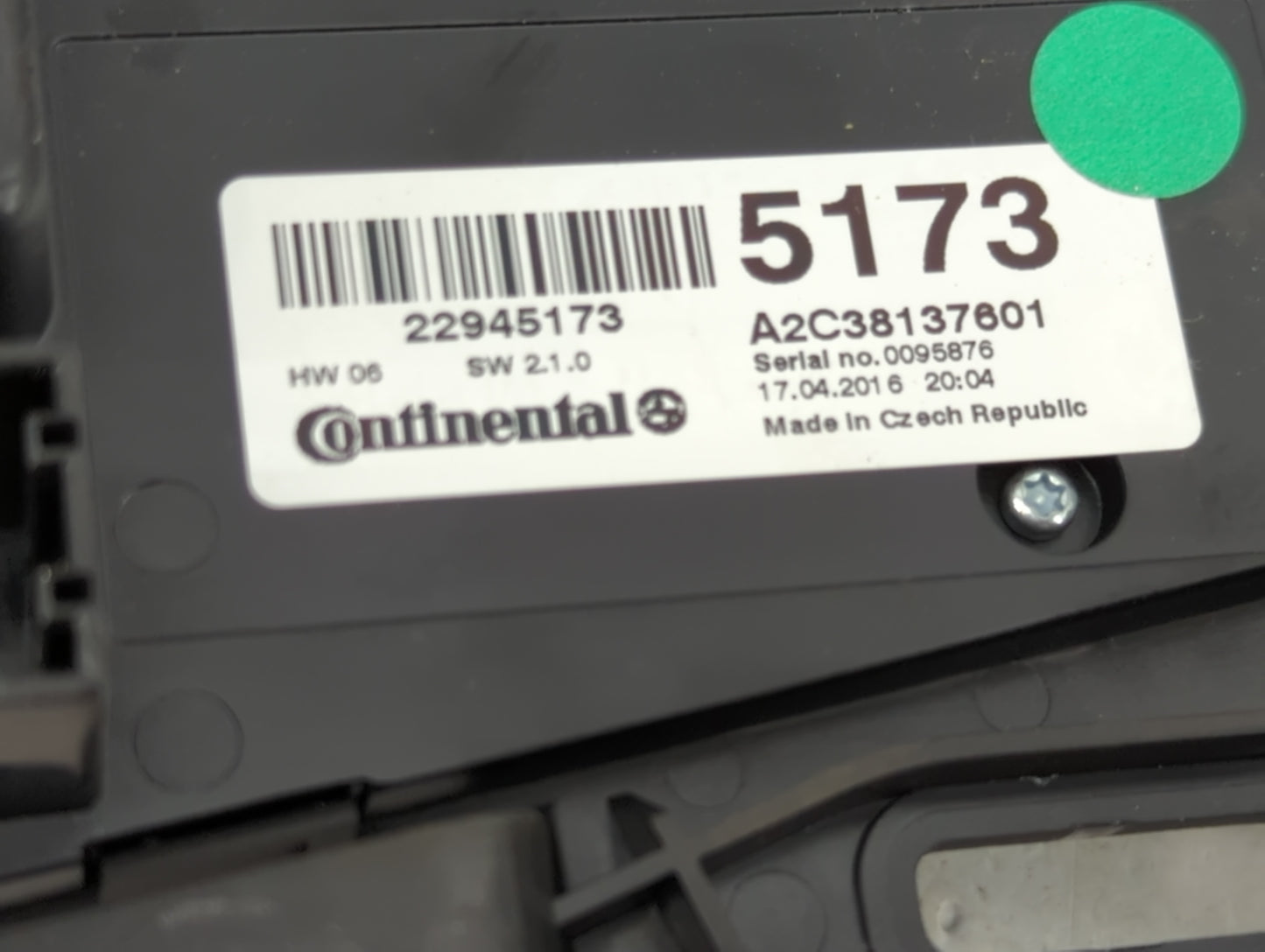 2012-2017 Buick Verano Radio Control Panel 1464588 - Oemusedautoparts1.com