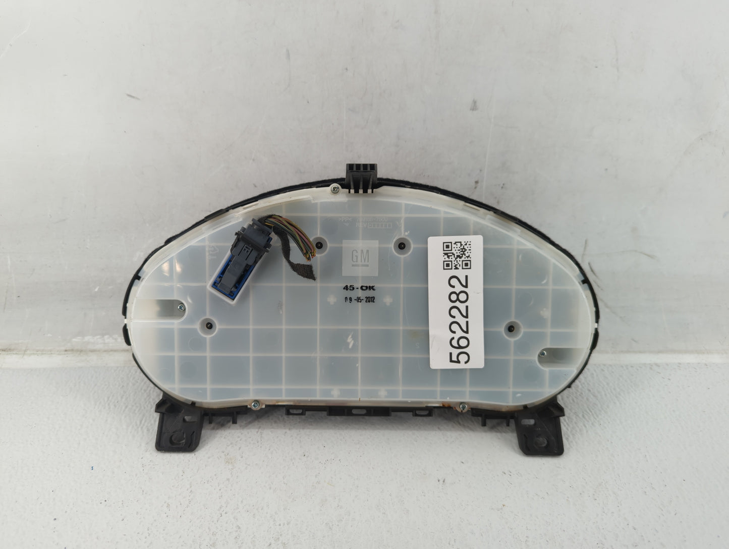 2012 Buick Verano Instrument Cluster Speedometer Gauges P/N:22909705 Fits OEM Used Auto Parts - Oemusedautoparts1.com