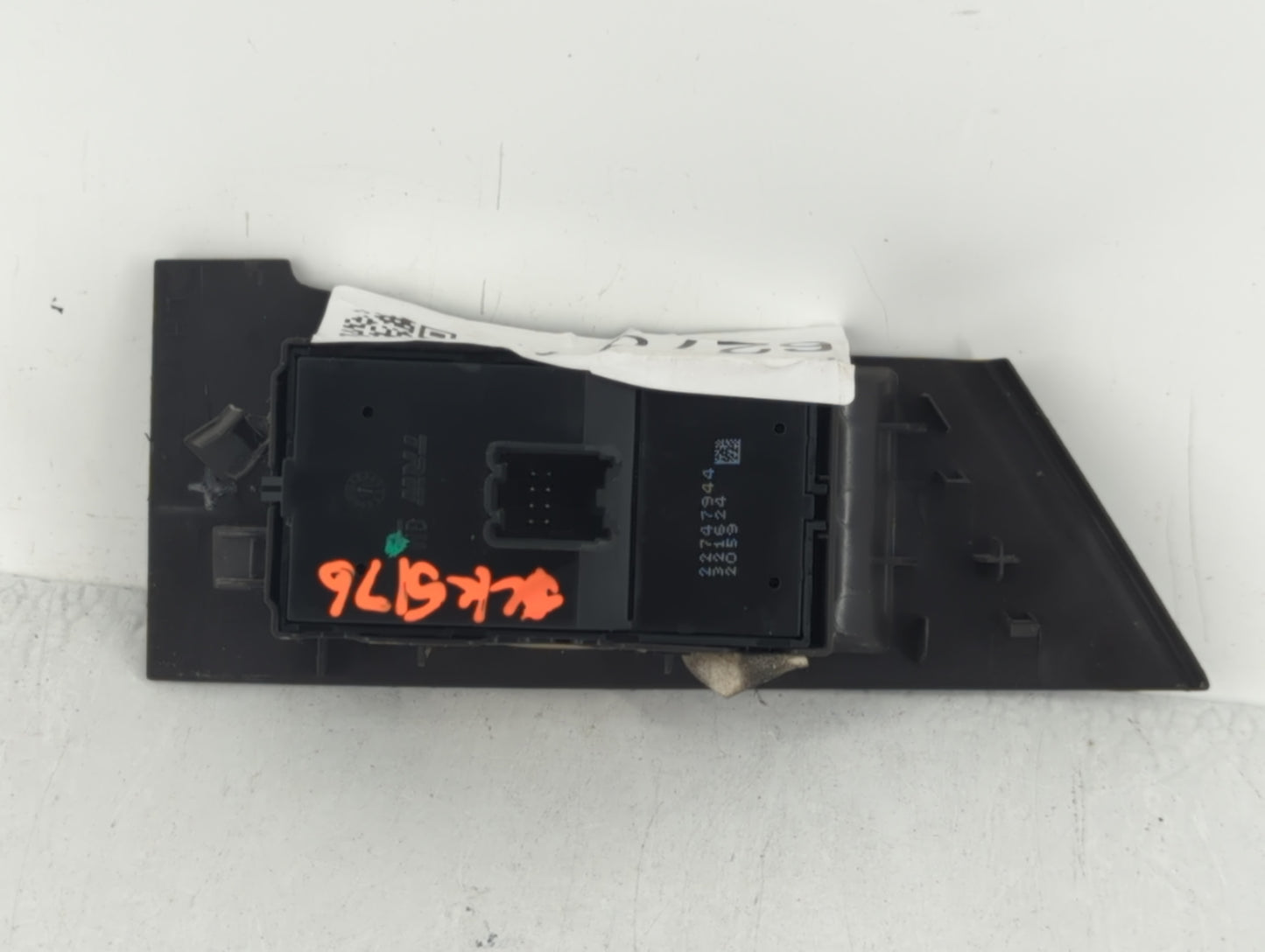 2012-2014 Buick Verano Master Power Window Switch Replacement Driver Side Left P/N:321624 22747944 Fits OEM Used Auto Parts