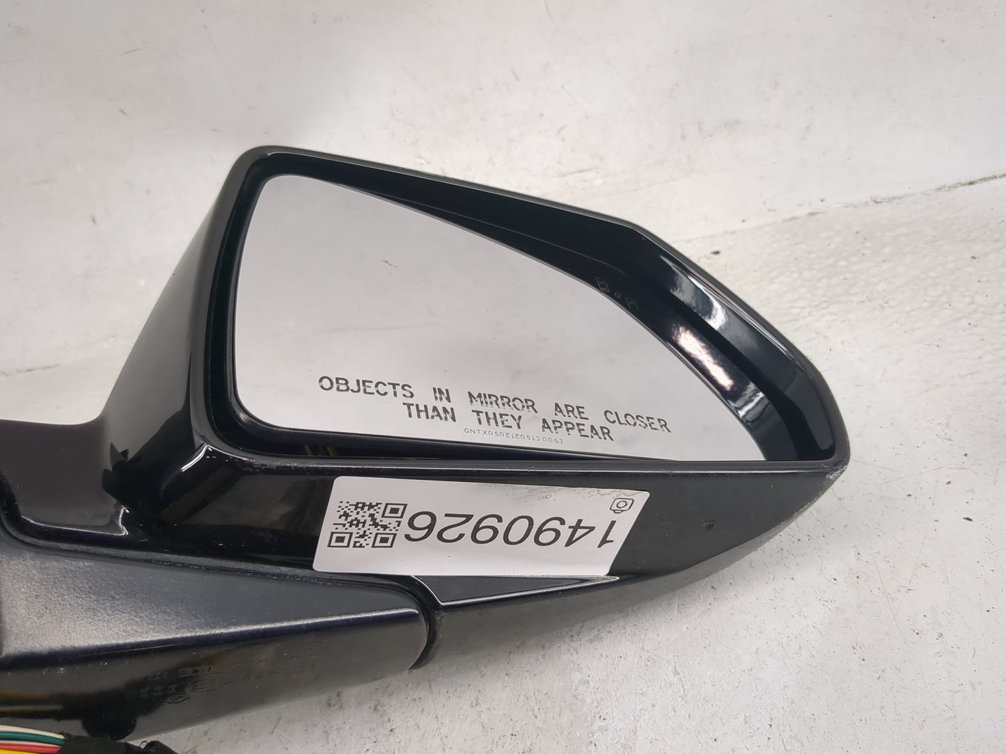 2012-2015 Cadillac Cts Passenger Side View Mirror - Right Door Mirror OEM Used - Oemusedautoparts1.com