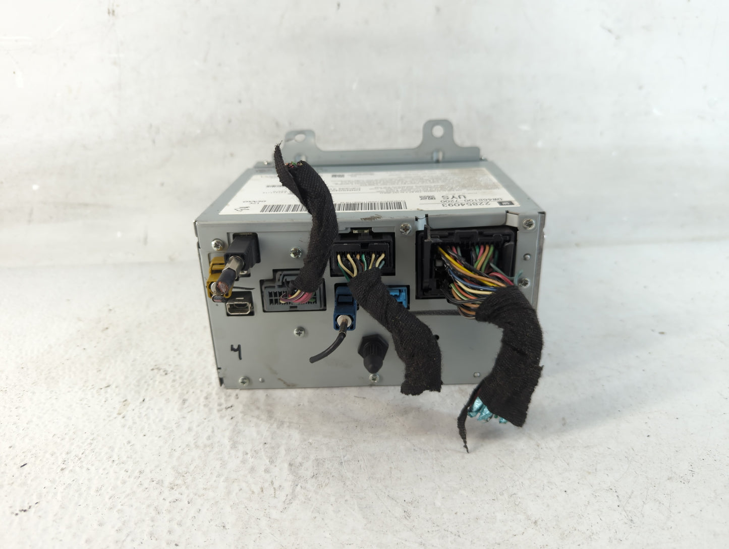 2011-2012 Cadillac Srx Radio AM FM Cd Player Receiver Replacement P/N:22854093 Fits Fits 2010 2011 2012 OEM Used Auto Parts
