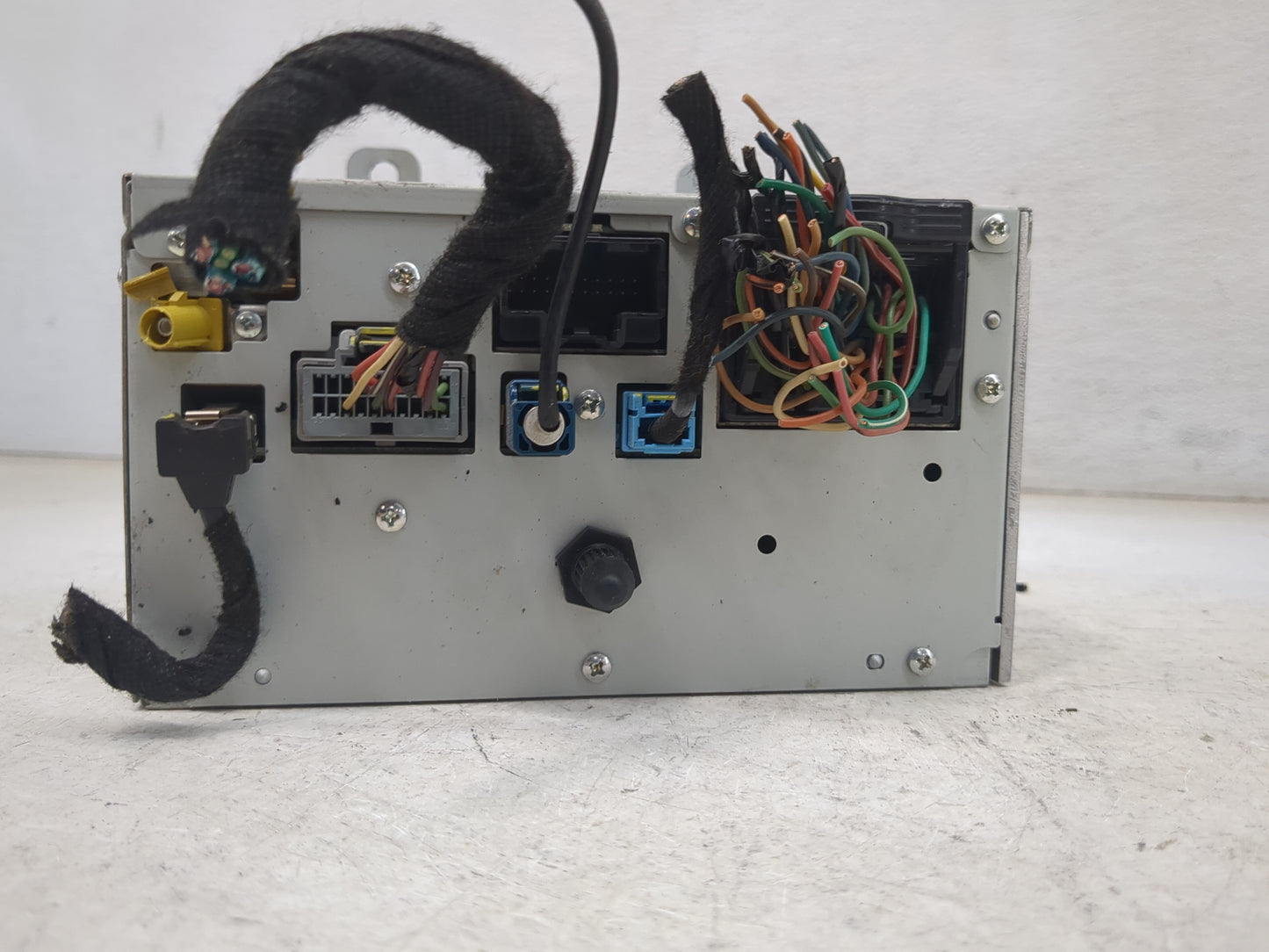 2012 Cadillac Srx Radio AM FM Cd Player Receiver Replacement P/N:22854093 DW468100-7200, GM0500WG0C989H Fits Fits 2013 OEM U