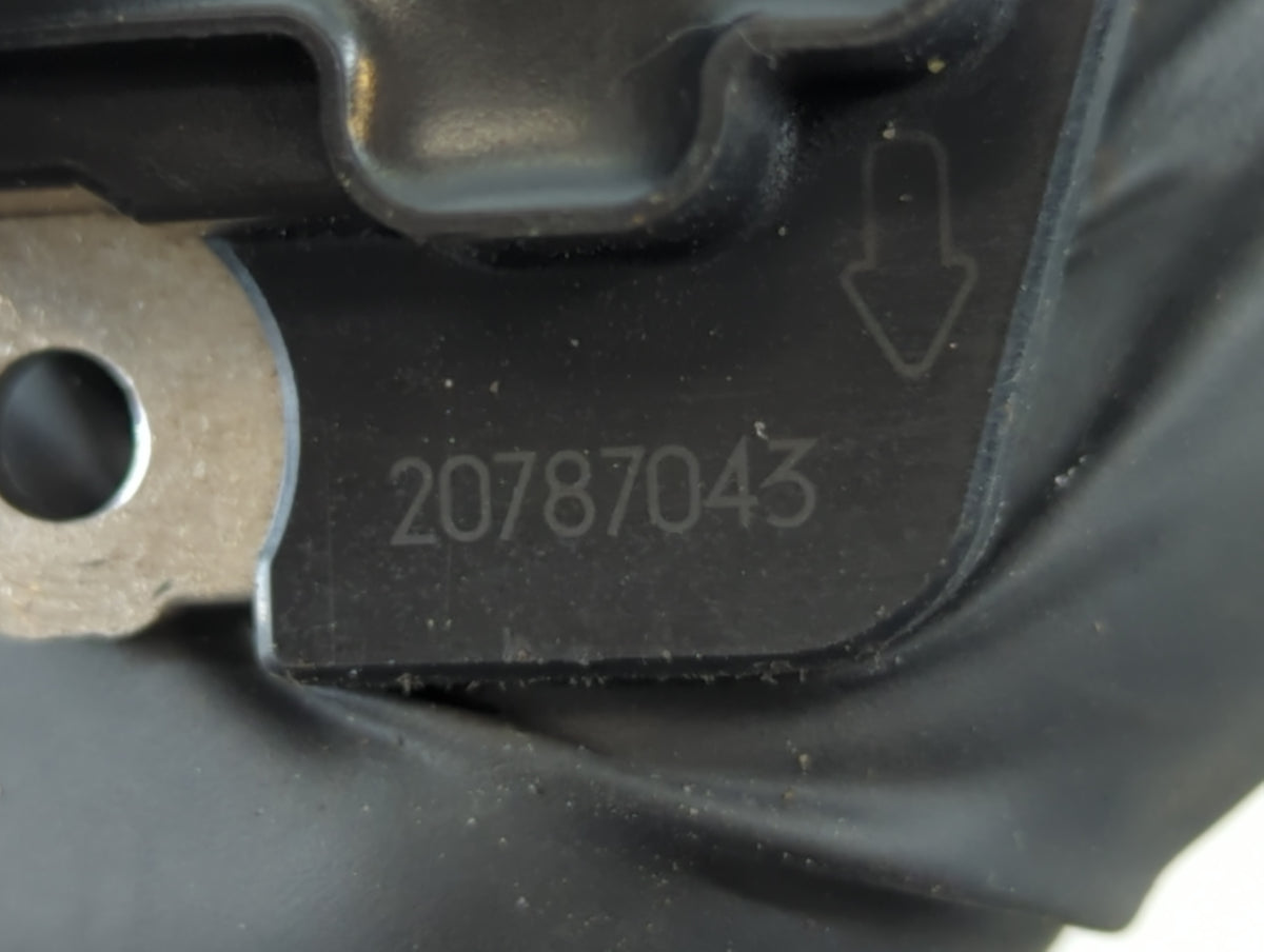 2012-2016 Cadillac Srx Mass Air Flow Meter Maf Sensor 657877 - Oemusedautoparts1.com