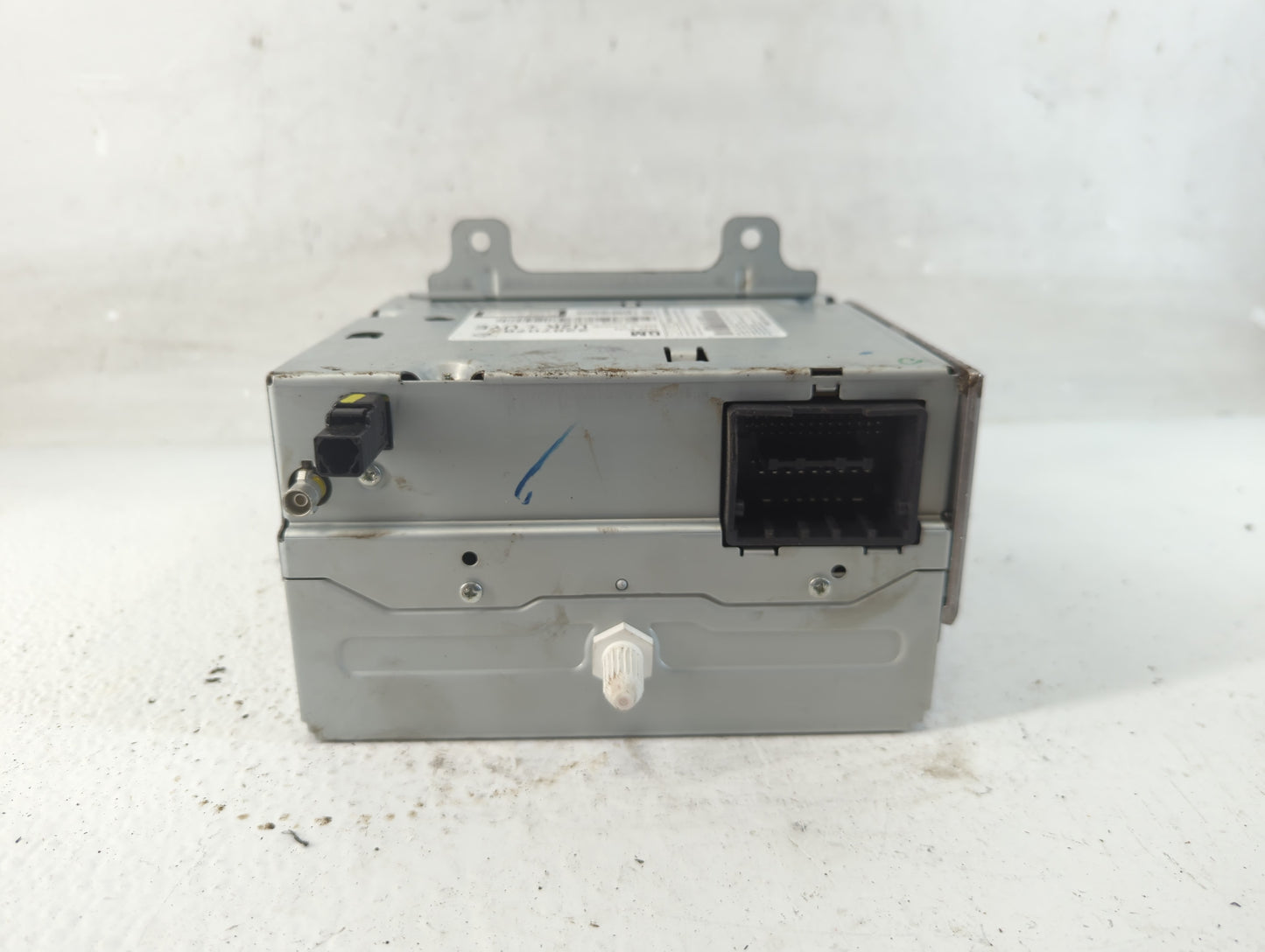 2012 Cadillac Srx Radio AM FM Cd Player Receiver Replacement P/N:22870782 Fits OEM Used Auto Parts - Oemusedautoparts1.com