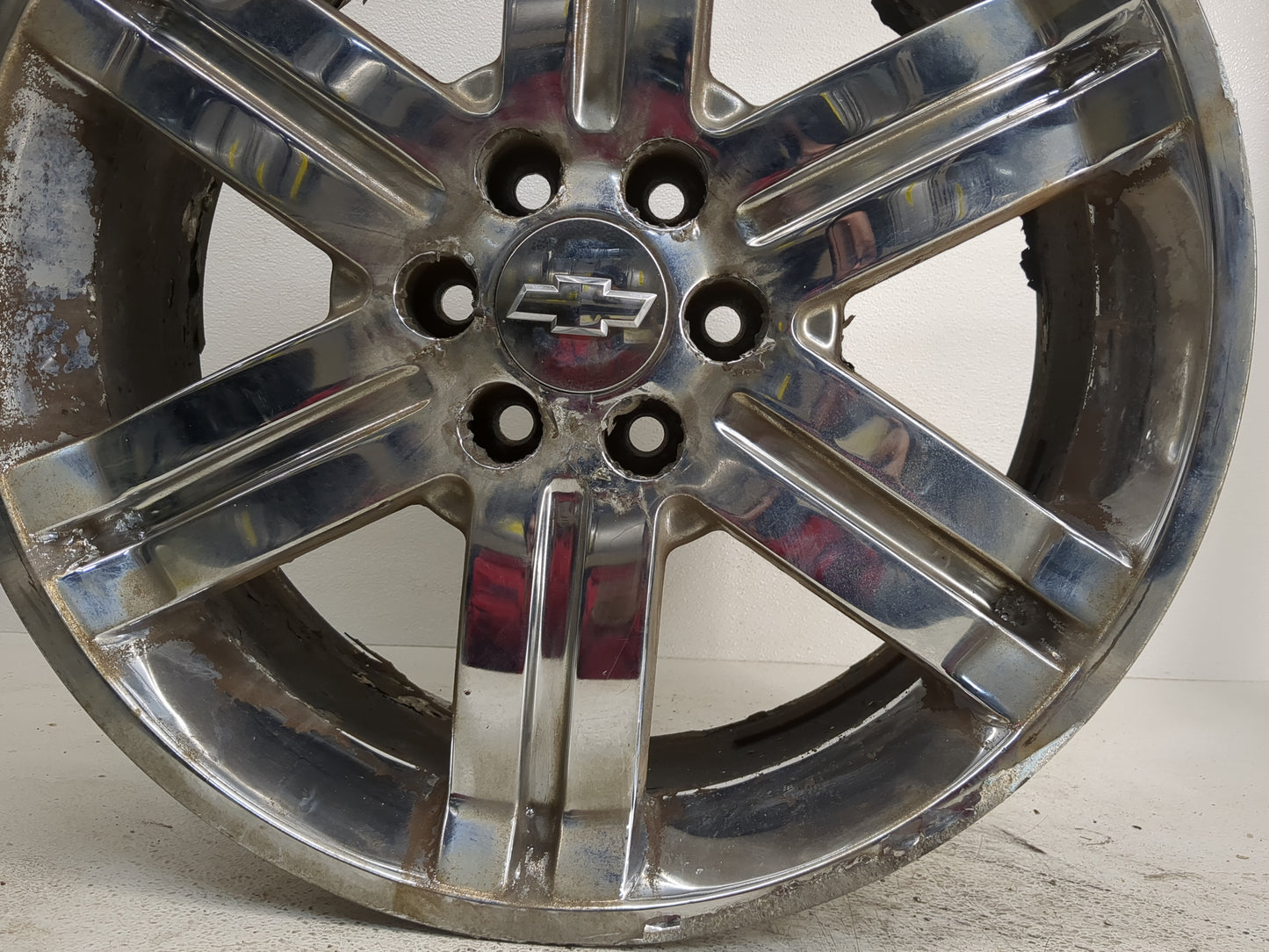 2011-2013 Chevrolet Avalanche Oem Wheel Rim 1218909 - Oemusedautoparts1.com