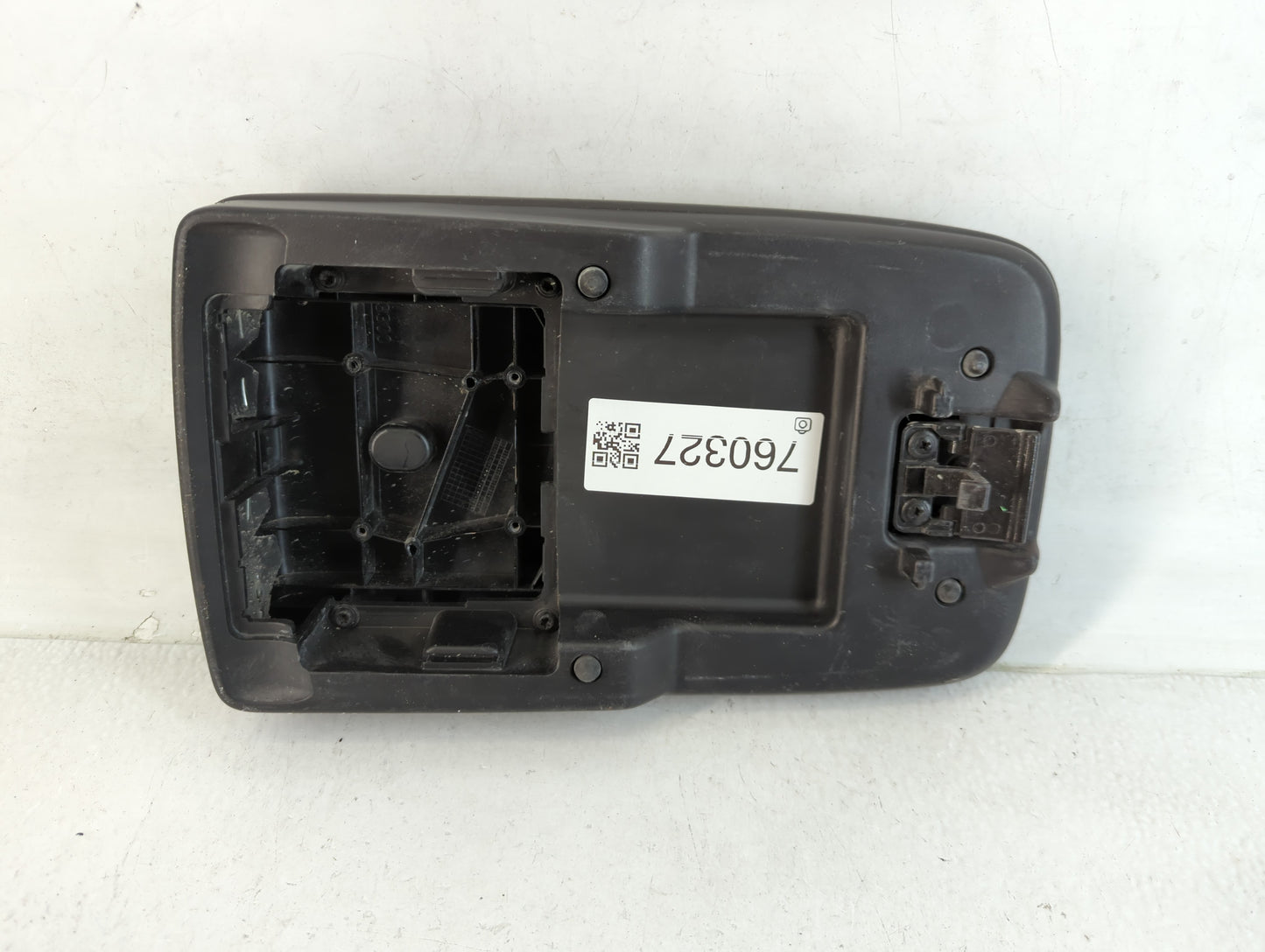 2012 Chevrolet Captiva Sport Center Console Armrest Cover Lid Fits OEM Used Auto Parts - Oemusedautoparts1.com