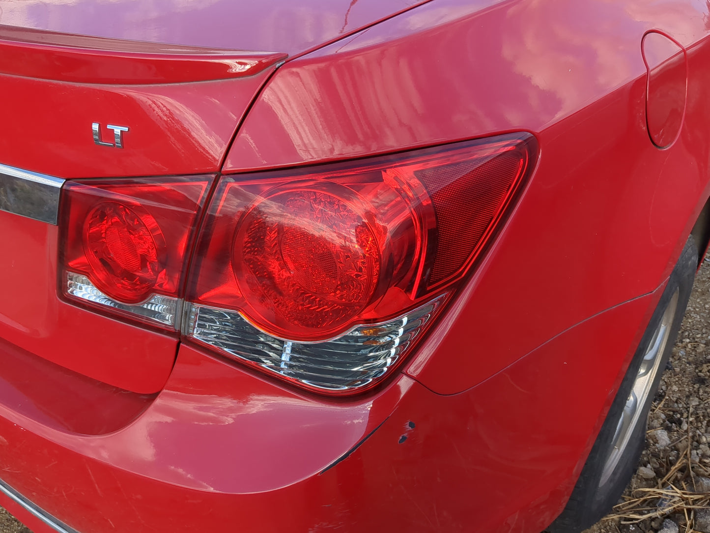 2011-2016 Chevrolet Cruze Tail Light Assembly Passenger Right OEM Fits Fits 2011 2012 2013 2014 2015 2016 OEM Used Auto Part