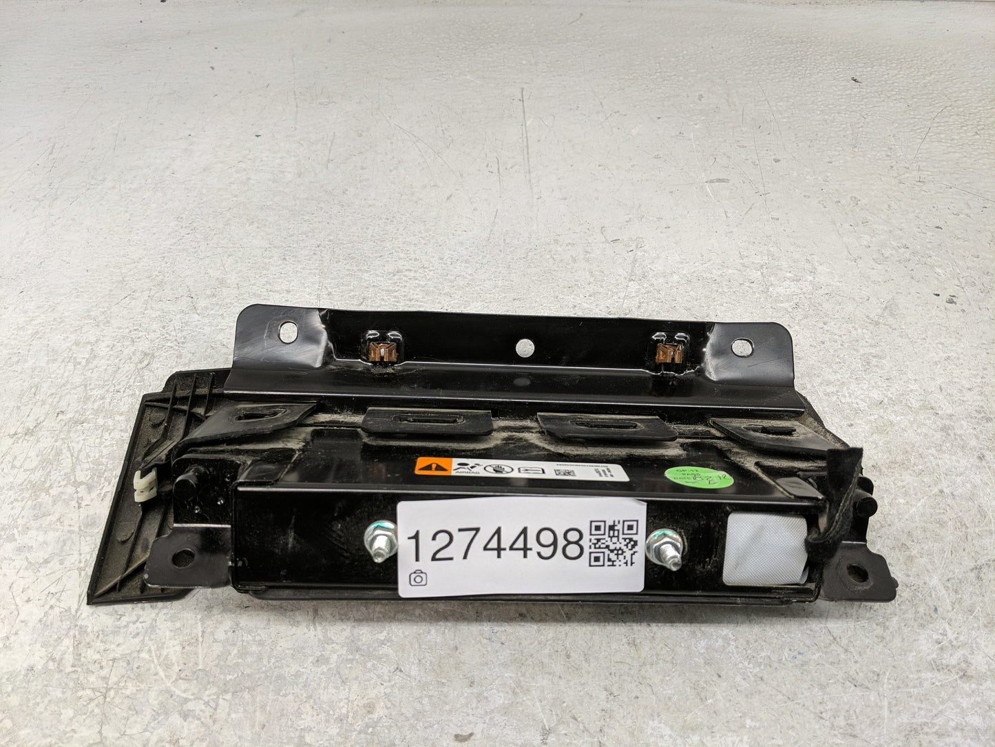 2011-2012 Chevrolet Cruze Air Bag Driver Left Knee OEM P/N:95483074 Fits Fits 2011 2012 OEM Used Auto Parts - Oemusedautopar
