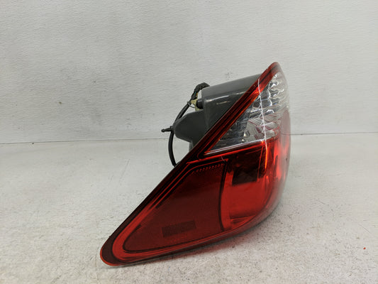 2011-2016 Chevrolet Cruze Tail Light Assembly Passenger Right OEM Fits Fits 2011 2012 2013 2014 2015 2016 OEM Used Auto Parts