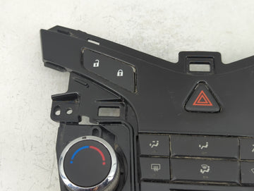 2011-2012 Chevrolet Cruze Climate Control Module Temperature AC/Heater Replacement P/N:95017054 Fits Fits 2011 2012 OEM Used Auto Parts