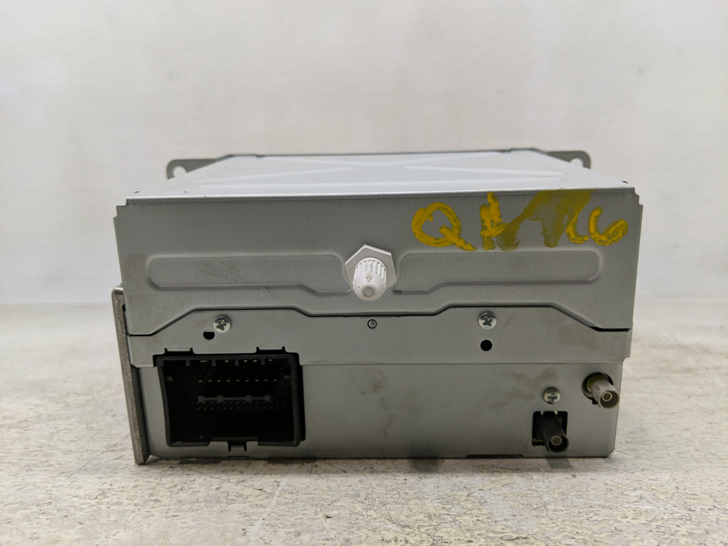 2012 Chevrolet Cruze Radio AM FM Cd Player Receiver Replacement P/N:22815634 Fits OEM Used Auto Parts - Oemusedautoparts1.co