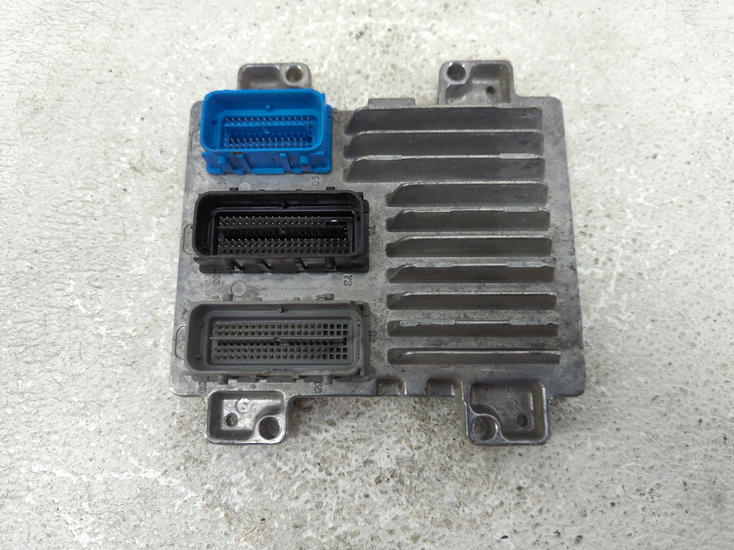 2012-2015 Chevrolet Cruze PCM Engine Control Computer ECU ECM PCU OEM P/N:12655586 Fits Fits 2012 2014 2015 OEM Used Auto Pa