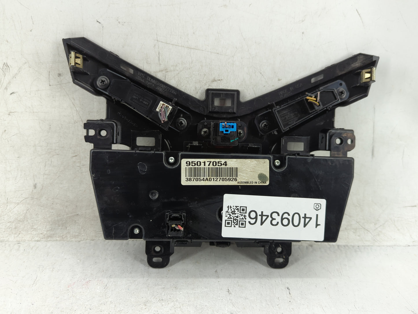 2011-2012 Chevrolet Cruze Climate Control Module Temperature AC/Heater Replacement P/N:95017054 Fits Fits 2011 2012 OEM Used