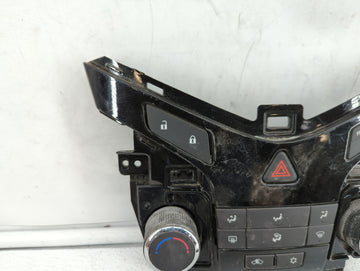 2011-2012 Chevrolet Cruze Climate Control Module Temperature AC/Heater Replacement P/N:96983927 95017054 Fits Fits 2011 2012 OEM Used Auto Parts