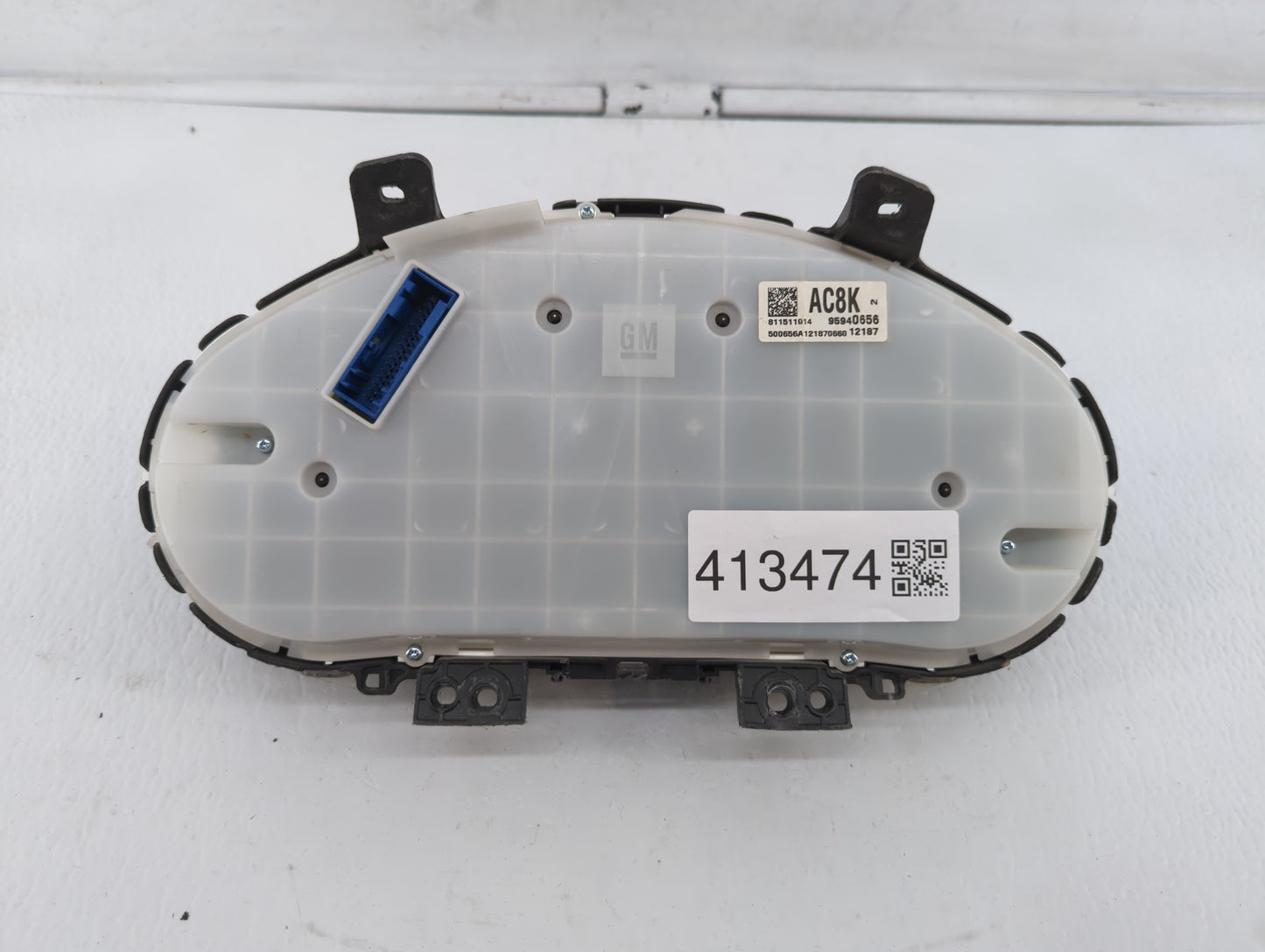 2012 Chevrolet Cruze Instrument Cluster Speedometer Gauges P/N:95940656 95487986 Fits OEM Used Auto Parts - Oemusedautoparts