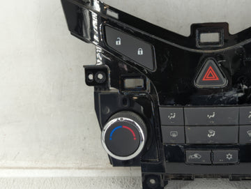2011-2012 Chevrolet Cruze Climate Control Module Temperature AC/Heater Replacement P/N:95017054 Fits Fits 2011 2012 OEM Used Auto Parts
