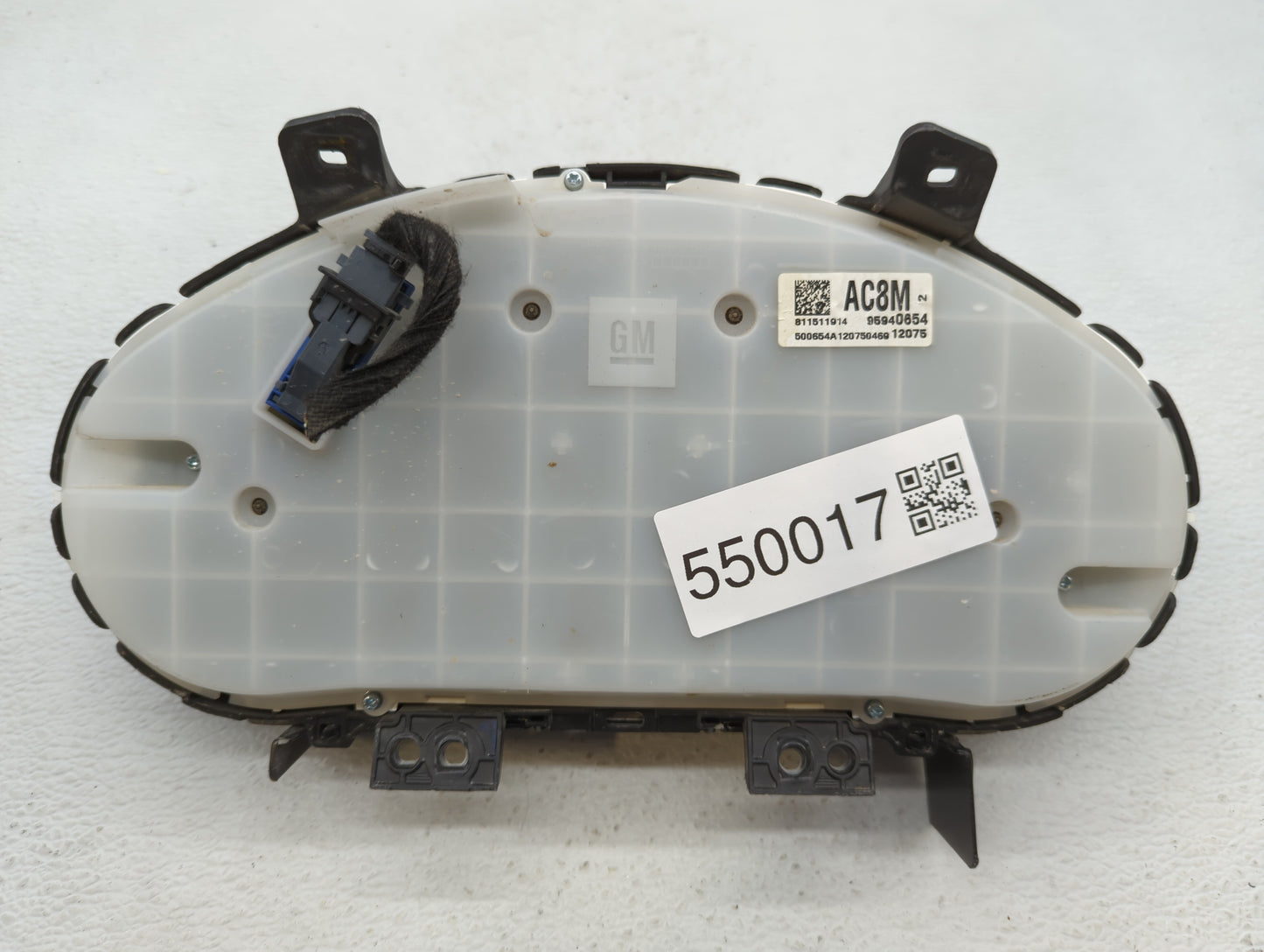 2012 Chevrolet Cruze Instrument Cluster Speedometer Gauges P/N:95487984 95216802, 95487986, 95940654 Fits OEM Used Auto Part