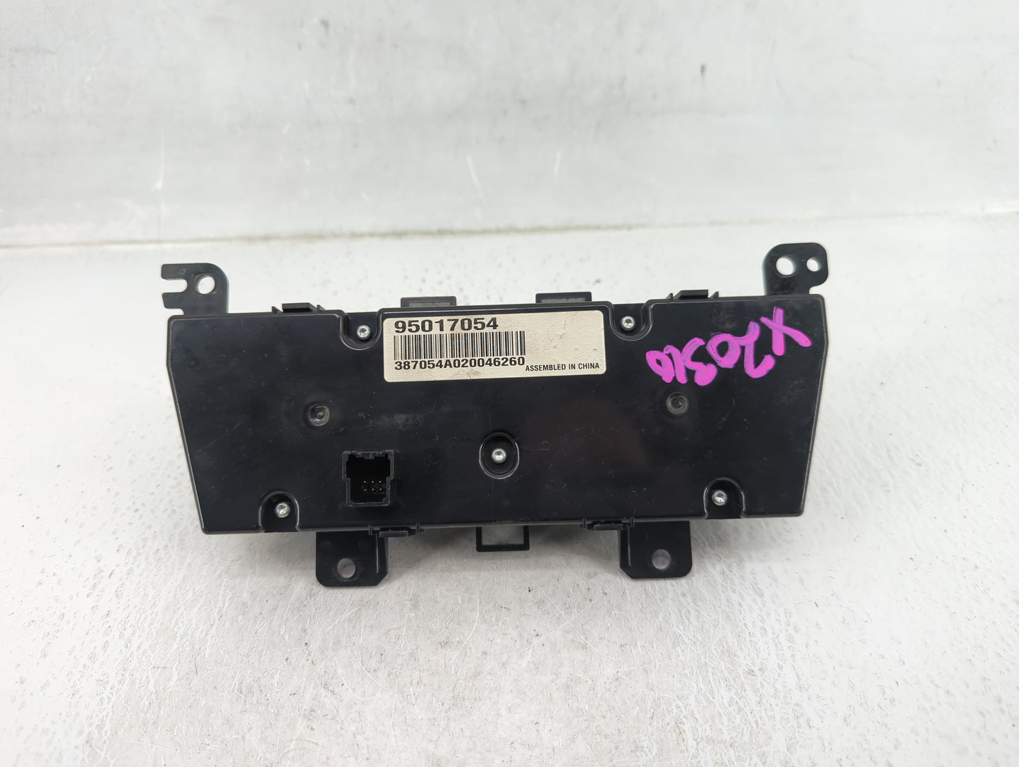 2011-2012 Chevrolet Cruze Climate Control Module Temperature AC/Heater Replacement P/N:95017054 Fits Fits 2011 2012 OEM Used