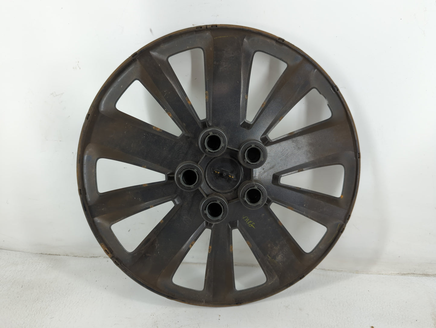 2011-2016 Chevrolet Cruze Driver Front Wheel Hub Oem 700698 - Oemusedautoparts1.com