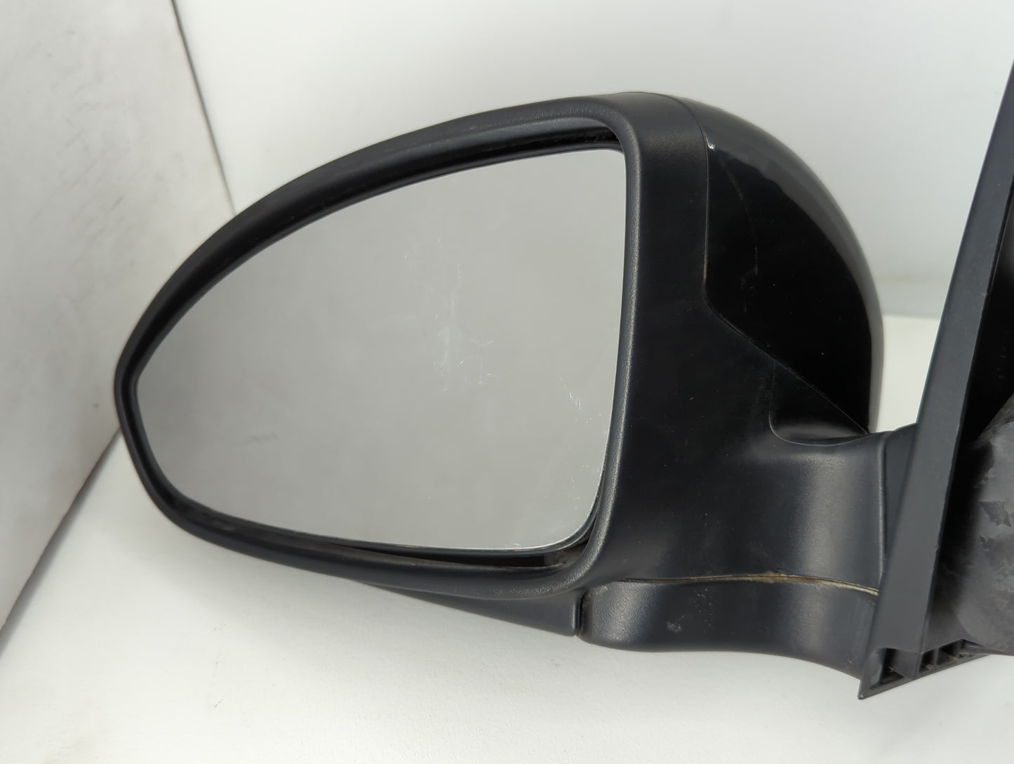 2011-2016 Chevrolet Cruze Driver Side View Mirror - Left Door Mirror OEM Used - Oemusedautoparts1.com