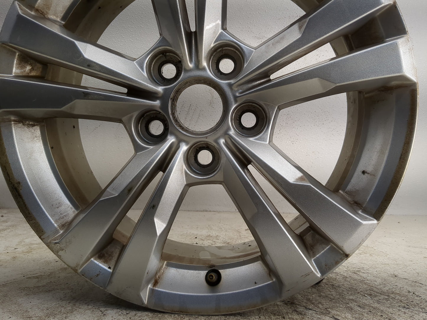2010-2017 Chevrolet Equinox Oem Wheel Rim - Oemusedautoparts1.com