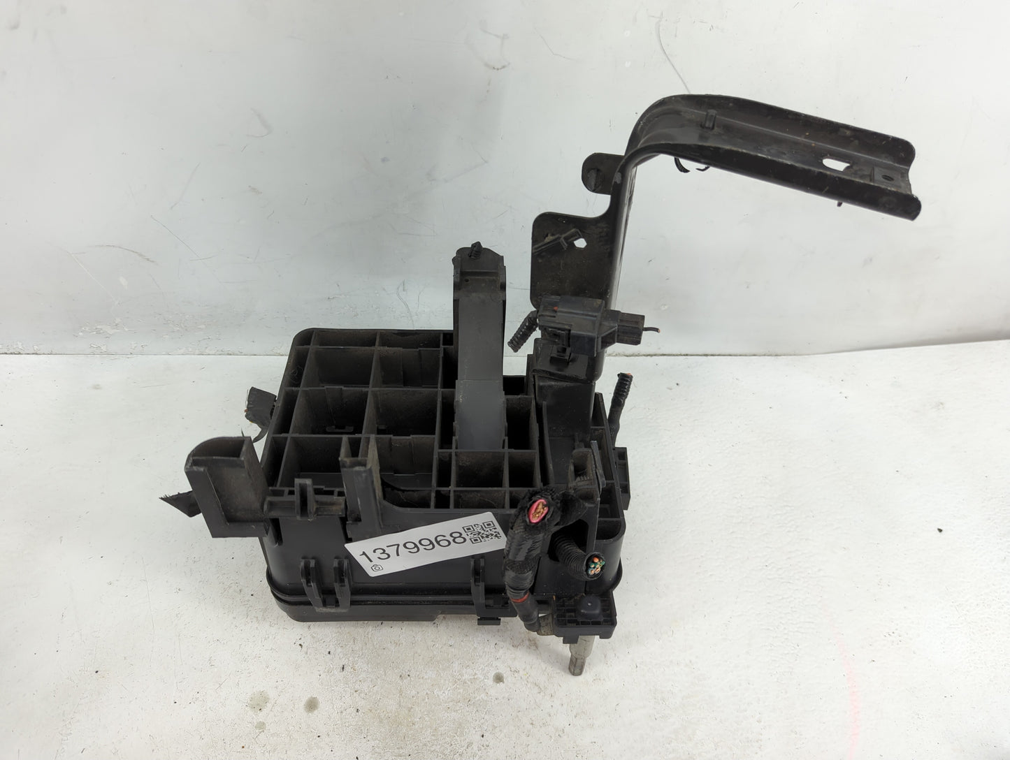 2012 Chevrolet Equinox Fusebox Fuse Box Panel Relay Module P/N:PP-P25 Fits OEM Used Auto Parts - Oemusedautoparts1.com
