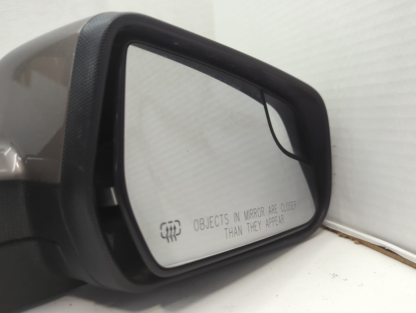 2011-2014 Chevrolet Equinox Passenger Side View Mirror - Right Door Mirror OEM Used - Oemusedautoparts1.com