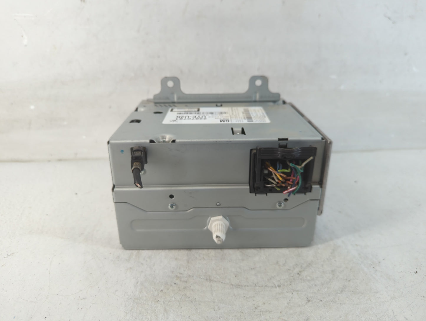 2011-2012 Chevrolet Equinox Radio AM FM Cd Player Receiver Replacement P/N:22870781 Fits Fits 2010 2011 2012 OEM Used Auto P