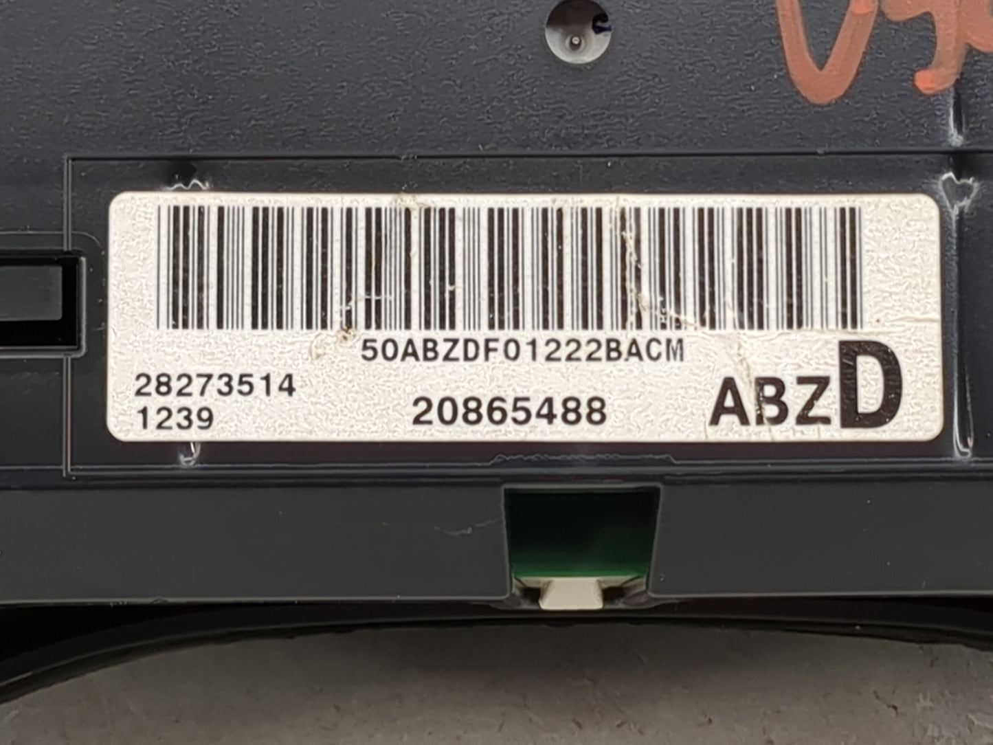 2012 Chevrolet Express 2500 Instrument Cluster Speedometer Gauges P/N:28273514 20865488, 50ABZDF01222BACM Miles: Fits OEM Us